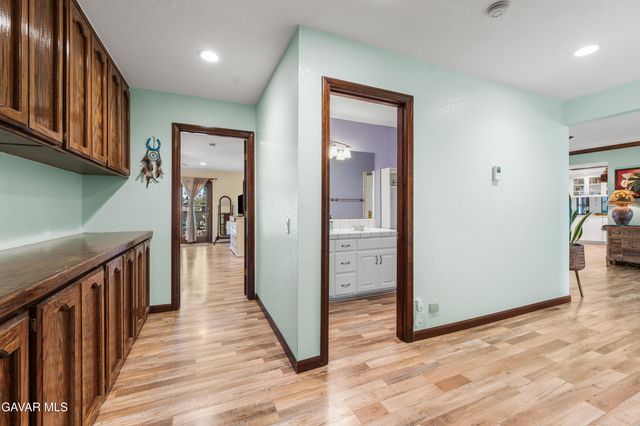 2651 W Avenue N12, Palmdale, CA 93551