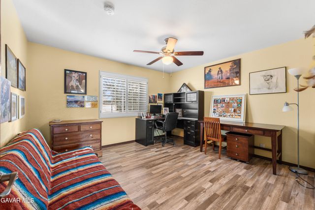 2651 W Avenue N12, Palmdale, CA 93551