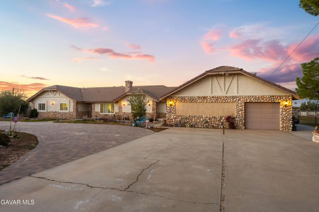 2651 W Avenue N12, Palmdale, CA 93551