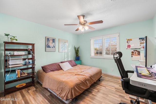 2651 W Avenue N12, Palmdale, CA 93551