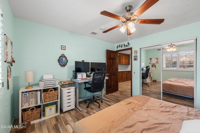 2651 W Avenue N12, Palmdale, CA 93551