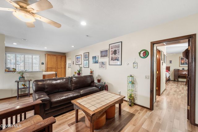 2651 W Avenue N12, Palmdale, CA 93551