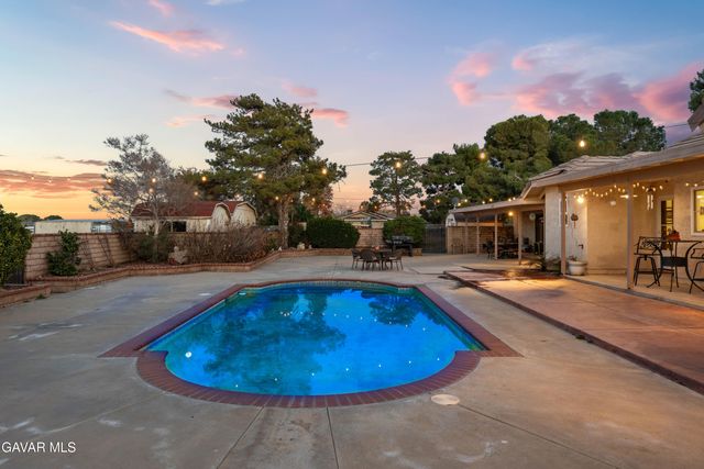 2651 W Avenue N12, Palmdale, CA 93551