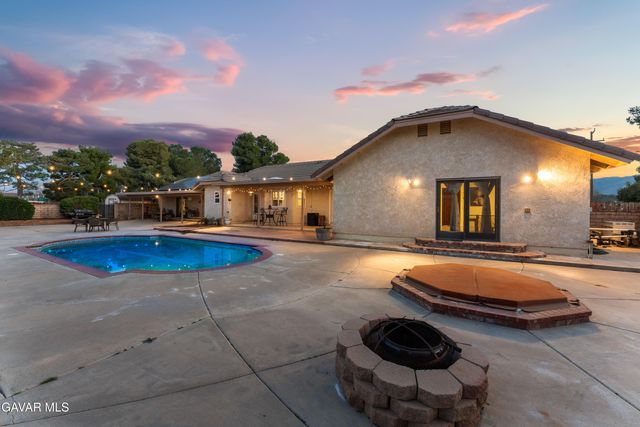 2651 W Avenue N12, Palmdale, CA 93551