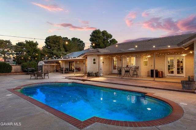 2651 W Avenue N12, Palmdale, CA 93551