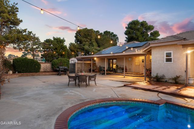 2651 W Avenue N12, Palmdale, CA 93551