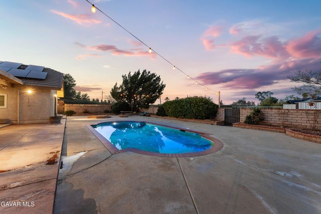 2651 W Avenue N12, Palmdale, CA 93551