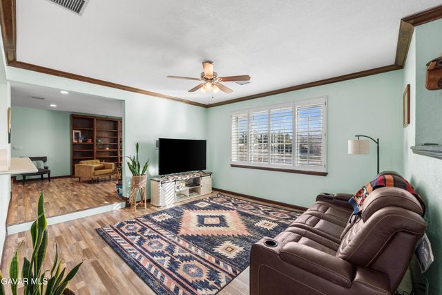 2651 W Avenue N12, Palmdale, CA 93551