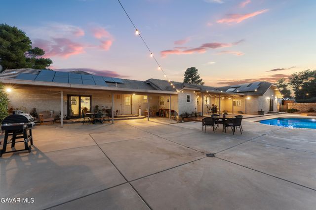 2651 W Avenue N12, Palmdale, CA 93551