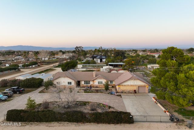 2651 W Avenue N12, Palmdale, CA 93551