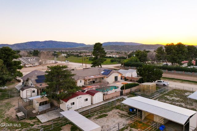 2651 W Avenue N12, Palmdale, CA 93551