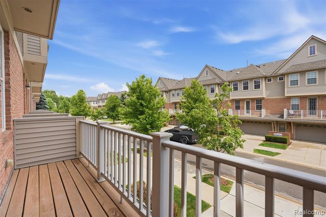 56669 Sunset Drive 177, Shelby Twp, MI 48316