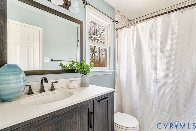 4407 Hunters Landing Dr, Chesterfield, VA 23832