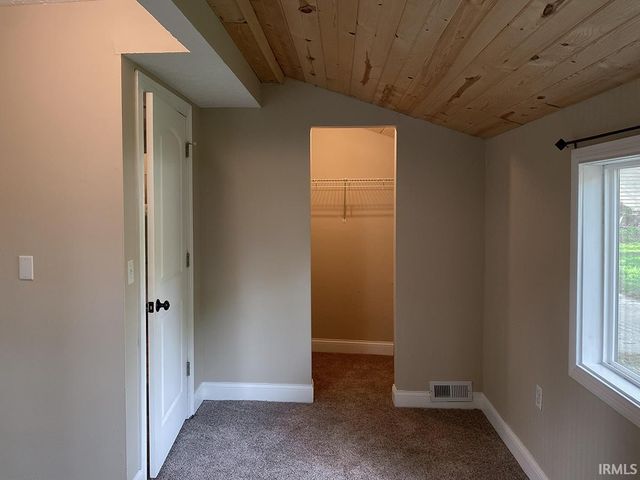 905 S Lincoln Street, Bloomington, IN 47401