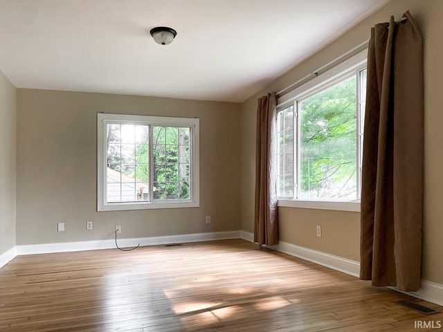 905 S Lincoln Street, Bloomington, IN 47401