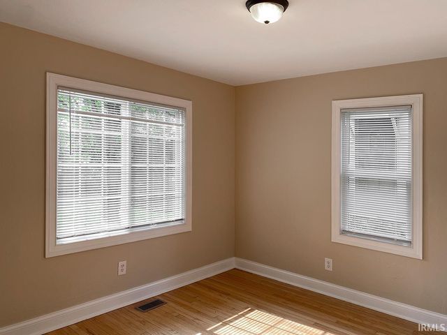 905 S Lincoln Street, Bloomington, IN 47401