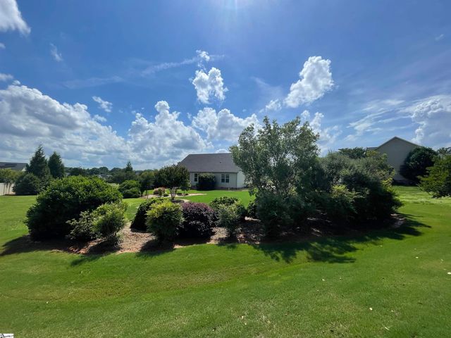 220 Laramie Peak Lane, Greer, SC 29651