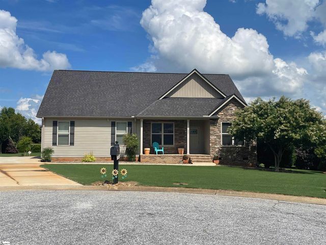 220 Laramie Peak Lane, Greer, SC 29651