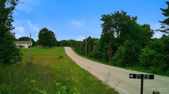 2120 4 Mile Road, Washington, MO 63090