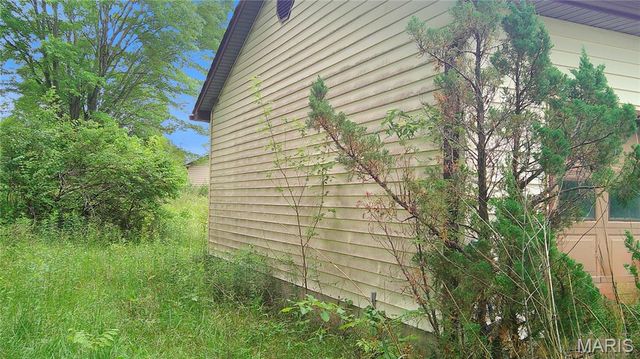 2120 4 Mile Road, Washington, MO 63090