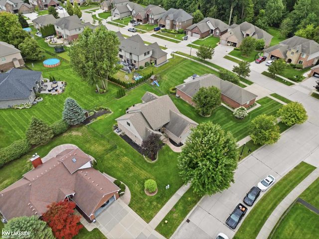 50494 Commons Drive, Macomb Twp, MI 48042
