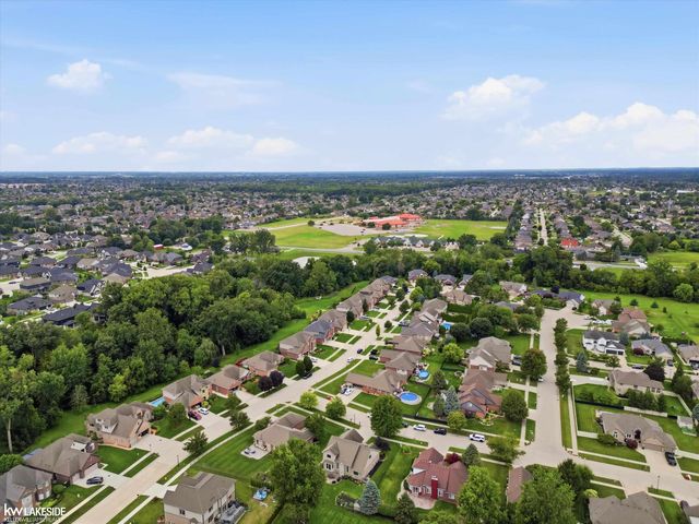 50494 Commons Drive, Macomb Twp, MI 48042