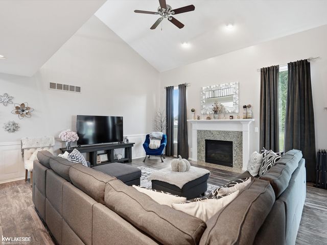 50494 Commons Drive, Macomb Twp, MI 48042