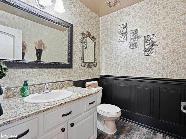 50494 Commons Drive, Macomb Twp, MI 48042