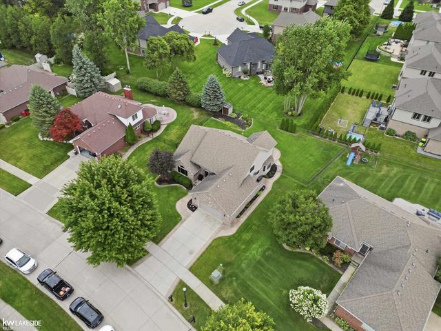 50494 Commons Drive, Macomb Twp, MI 48042