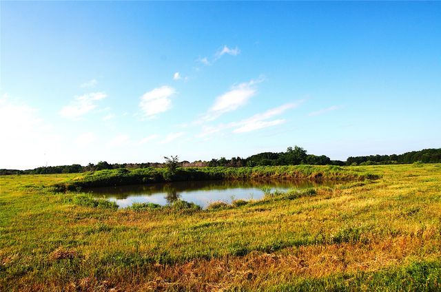316 Flowing Wells Road, Pottsboro, TX 75076