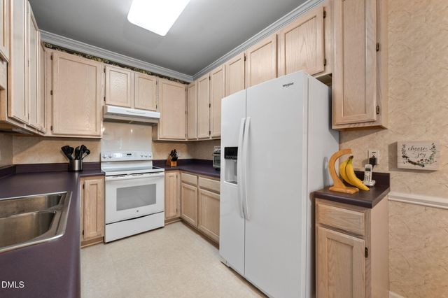 324 Vinca Circle, Cary, NC 27513