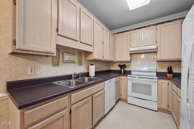 324 Vinca Circle, Cary, NC 27513