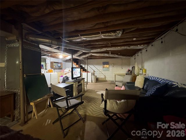 3678 Vantage Heights Circle, Lenoir, NC 28645