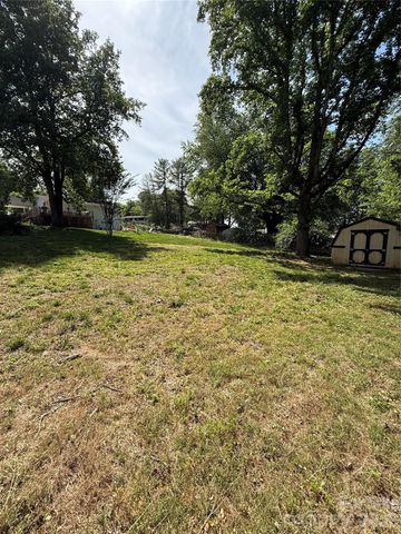 3678 Vantage Heights Circle, Lenoir, NC 28645