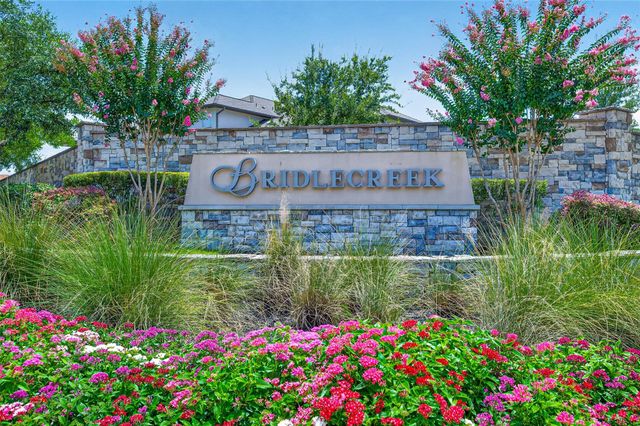 12802 N Palomino Lake Circle, Cypress, TX 77429