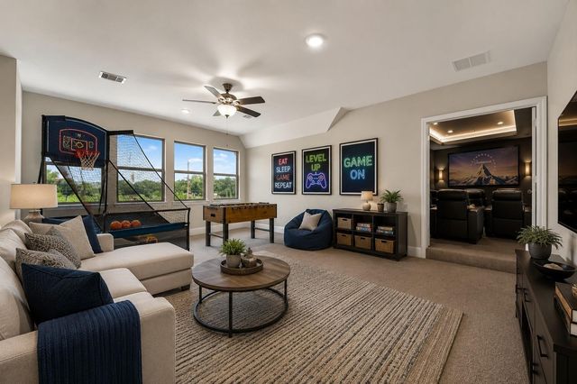 12802 N Palomino Lake Circle, Cypress, TX 77429