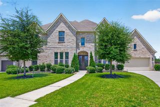 12802 N Palomino Lake Circle, Cypress, TX 77429