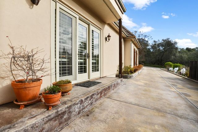 145 Flat Rock Ct, Folsom, CA 95630