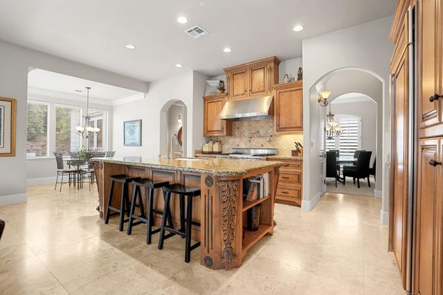 145 Flat Rock Ct, Folsom, CA 95630