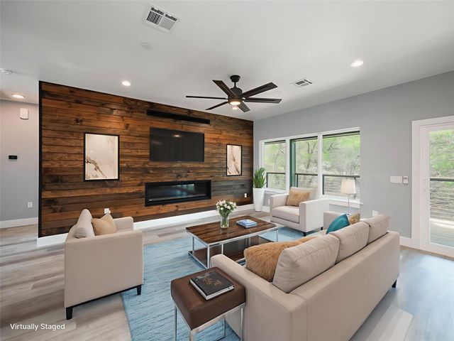 3013 Clark Ave, Lago Vista, TX 78645