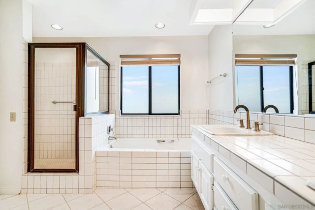 6359 Via Cabrera, La Jolla, CA 92037