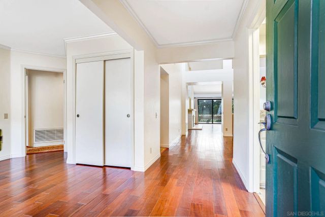 6359 Via Cabrera, La Jolla, CA 92037