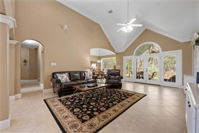 12002 Oak Cluster E, Magnolia, TX 77354