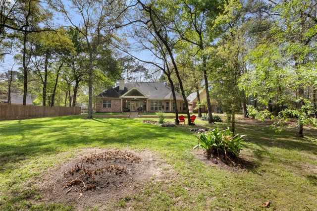 12002 Oak Cluster E, Magnolia, TX 77354