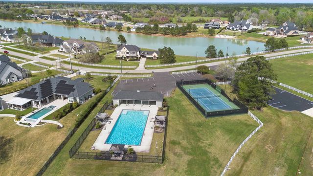 12002 Oak Cluster E, Magnolia, TX 77354