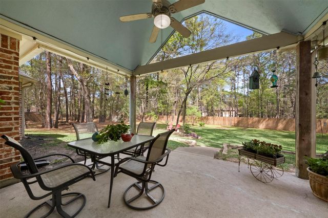 12002 Oak Cluster E, Magnolia, TX 77354