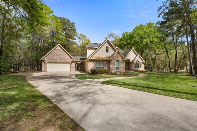 12002 Oak Cluster E, Magnolia, TX 77354