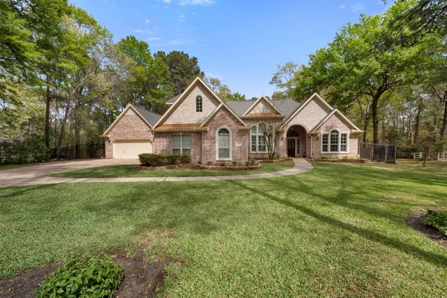 12002 Oak Cluster E, Magnolia, TX 77354
