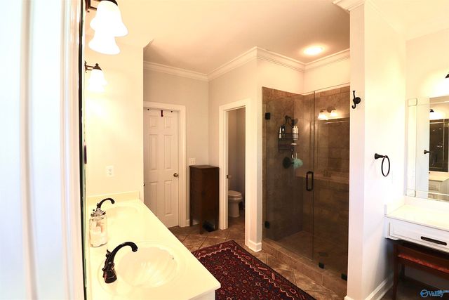 106 Ridgewood Circle, Cherokee Ridge, AL 35175