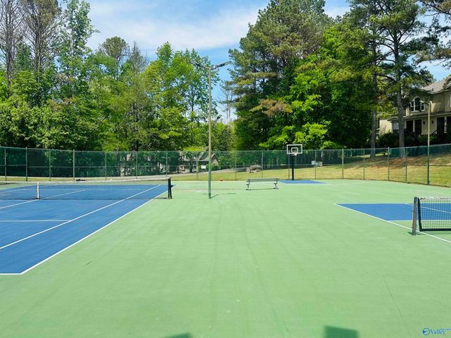106 Ridgewood Circle, Cherokee Ridge, AL 35175